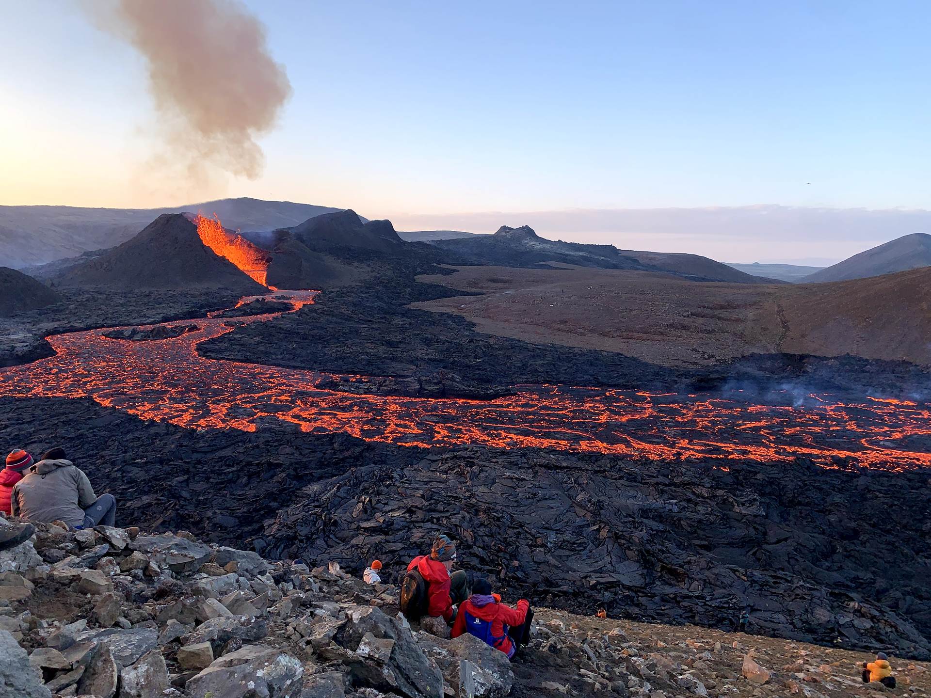 Ytri rýni vegna jarðhræringanna á Reykjanesskaga - mynd